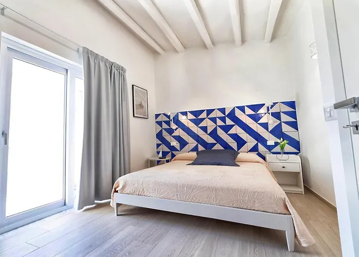 Lo Scoglio Della FormicaBed and Breakfast